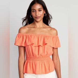 NWOT OLD NAVY Off-The-Shoulder Waist-Defined Smocked Blouse in apricot scone